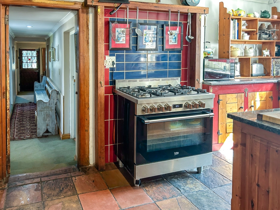 4 Bedroom Property for Sale in Knysna Central Western Cape